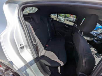 Photo 11 du bon plan FORD Focus 1.0 Flexifuel mHEV 125ch ST-Line Style occasion à 21963 €