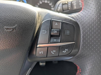 Photo 19 du bon plan FORD Focus 1.0 Flexifuel mHEV 125ch ST-Line Style occasion à 21963 €