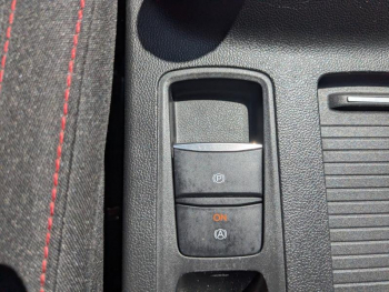 Photo 27 du bon plan FORD Focus 1.0 Flexifuel mHEV 125ch ST-Line Style occasion à 21963 €