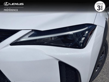 Photo 16 du bon plan LEXUS UX 300h F SPORT Design MY26 occasion à 39999 €