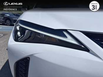 Photo 17 du bon plan LEXUS UX 300h F SPORT Design MY26 occasion à 39999 €