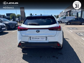 Photo 19 du bon plan LEXUS UX 300h F SPORT Design MY26 occasion à 39999 €