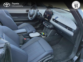 Photo 6 du bon plan MINI Cabrio C 163ch Favoured DKG7 occasion à 33990 €