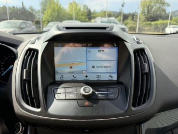 Photo 18 du bon plan FORD Kuga 2.0 TDCi 150ch Stop&Start Titanium 4x2 occasion à 15900 €