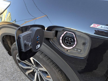 Photo 6 du bon plan FORD Explorer 3.0 EcoBoost 457ch Parallel PHEV ST-Line i-AWD BVA10 25cv occasion à 75990 €