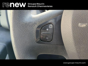 Photo 12 du bon plan RENAULT Trafic Fg VUL L1H1 1200 1.6 dCi 120ch Grand Confort Euro6 occasion à 15999 €