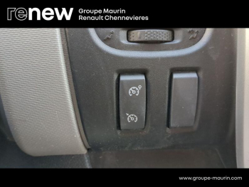 Photo 20 du bon plan RENAULT Trafic Fg VUL L1H1 1200 1.6 dCi 120ch Grand Confort Euro6 occasion à 15999 €