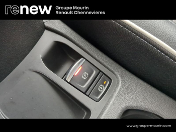 Photo 18 du bon plan RENAULT Clio 1.6 E-Tech hybride 140ch Intens -21N occasion à 15490 €