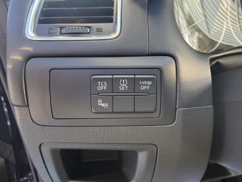 Photo 12 du bon plan MAZDA CX-5 2.2 SKYACTIV-D 150 Dynamique 4x2 occasion à 12900 €