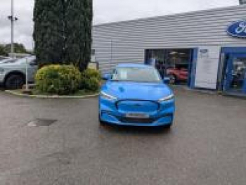 Photo 2 du bon plan FORD Mustang Mach-E 269ch Standard Range 76kWh 7cv occasion à 33990 €