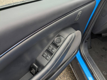 Photo 10 du bon plan FORD Mustang Mach-E 269ch Standard Range 76kWh 7cv occasion à 33990 €