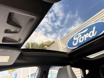 Photo 28 du bon plan FORD Fiesta Active 1.0 EcoBoost 140ch S&S Plus Euro6.2 occasion à 11489 €
