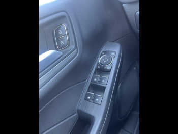Photo 17 du bon plan FORD Kuga 2.5 Duratec 190ch FHEV E85 Titanium BVA occasion à 21990 €