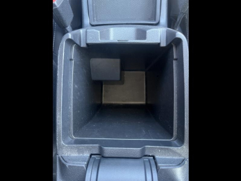 Photo 23 du bon plan FORD Kuga 2.5 Duratec 190ch FHEV E85 Titanium BVA occasion à 21990 €