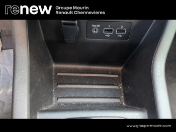 Photo 27 du bon plan RENAULT Clio 1.0 TCe 100ch Evolution GPL occasion à 15999 €