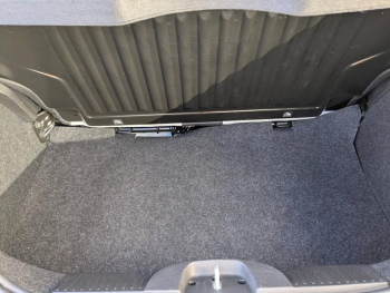 Photo 17 du bon plan FIAT 500 1.0 70ch BSG S&S Dolcevita occasion à 14890 €