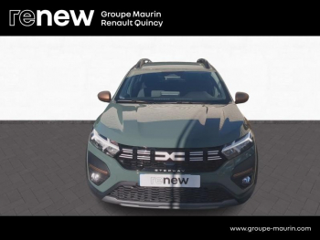 Photo 2 du bon plan DACIA Sandero 1.0 TCe 90ch Stepway Extreme auto -24 occasion à 17990 €