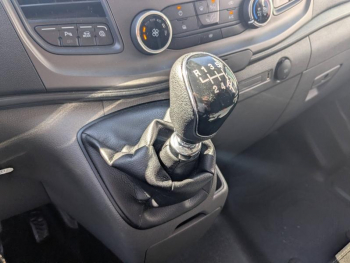 Photo 23 du bon plan FORD Transit Custom Fg VUL 280 L1H1 2.0 EcoBlue 130 Trend Business 7cv soit 22430 HT occasion à 26917 €