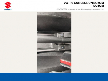 Photo 14 du bon plan SUZUKI Swift 1.2 Dualjet 90ch Privilège AllGrip Euro6d-T occasion à 12990 €