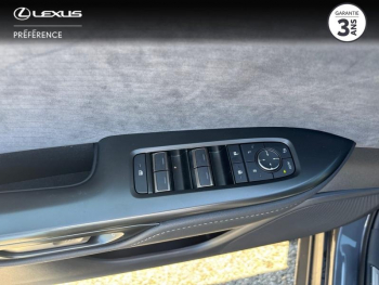 Photo 12 du bon plan LEXUS RZ 500e Executive MC26 occasion à 67999 €