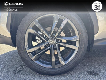 Photo 4 du bon plan LEXUS NX 350h 200ch Luxe Plus 2WD MY26 occasion à 60900 €
