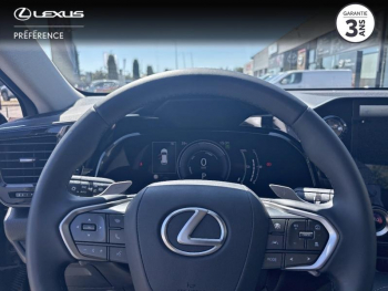 Photo 8 du bon plan LEXUS NX 450h+ Luxe 4WD occasion à 59900 €