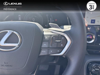 Photo 10 du bon plan LEXUS NX 450h+ Luxe 4WD occasion à 59900 €
