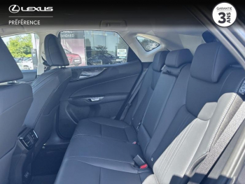Photo 14 du bon plan LEXUS NX 450h+ Luxe 4WD occasion à 59900 €