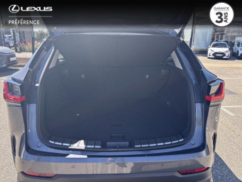 Photo 15 du bon plan LEXUS NX 450h+ Luxe 4WD occasion à 59900 €