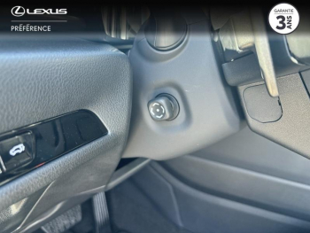 Photo 20 du bon plan LEXUS NX 450h+ Luxe 4WD occasion à 59900 €