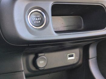 Photo 27 du bon plan CITROEN C3 1.2 PureTech 110ch S&S Shine occasion à 8990 €