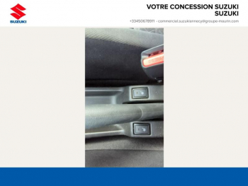 Photo 17 du bon plan SUZUKI Swift 1.2 Hybrid 83ch Pack AllGrip occasion à 18990 €
