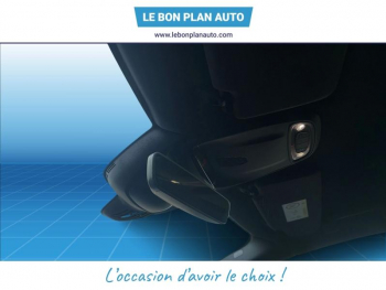 Photo 11 du bon plan VOLVO V40 T2 122ch R-Design Geartronic occasion à 14990 €