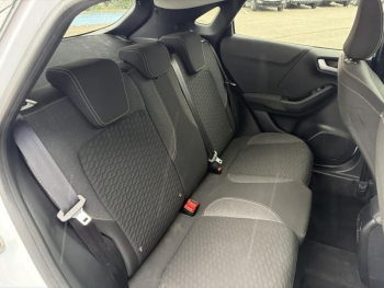 Photo 21 du bon plan FORD Puma 1.0 Flexifuel 125ch S&S mHEV Titanium occasion à 17389 €