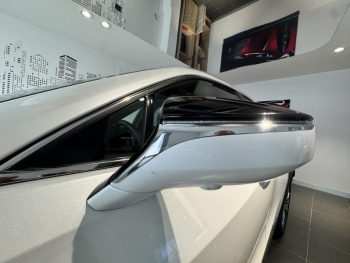 Photo 5 du bon plan LEXUS UX 300e Executive occasion à 21654 €