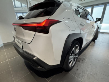 Photo 9 du bon plan LEXUS UX 300e Executive occasion à 21654 €