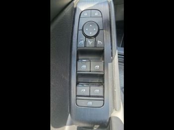 Photo 13 du bon plan NISSAN Qashqai 1.3 Mild Hybrid 140ch Business Edition occasion à 20890 €