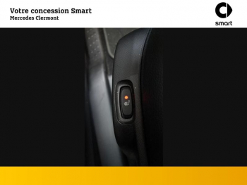 Photo 22 du bon plan SMART Fortwo Coupe EQ 82ch prime occasion à 14890 €