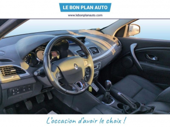 Photo 40 du bon plan RENAULT Megane 1.2 TCe 130ch energy Zen eco² 2015 occasion à 5490 €