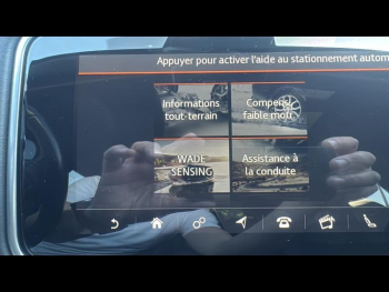 Photo 42 du bon plan LAND-ROVER Range Rover 4.4 SDV8 339ch Autobiography LWB Mark IX occasion à 49790 €