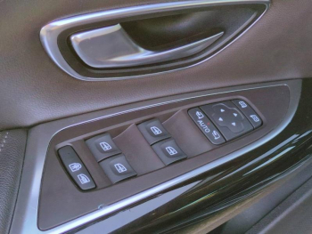 Photo 20 du bon plan RENAULT Espace 1.6 dCi 160ch energy Intens EDC occasion à 17900 €