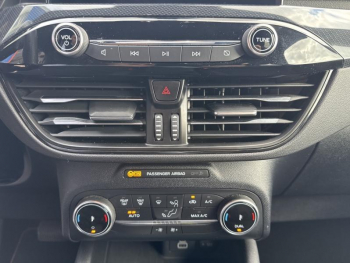 Photo 18 du bon plan FORD Kuga 2.5 Duratec 190ch FHEV E85 ST-Line BVA occasion à 21989 €