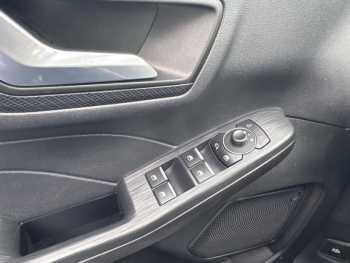 Photo 21 du bon plan FORD Kuga 2.5 Duratec 190ch FHEV E85 ST-Line BVA occasion à 21989 €