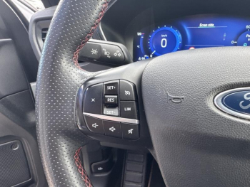 Photo 23 du bon plan FORD Kuga 2.5 Duratec 190ch FHEV E85 ST-Line BVA occasion à 21989 €