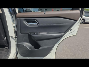 Photo 24 du bon plan NISSAN X-Trail e-Power 204ch Tekna+ occasion à 34900 €