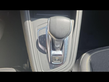 Photo 23 du bon plan RENAULT Captur 1.6 E-Tech hybride 145ch Engineered occasion à 22490 €