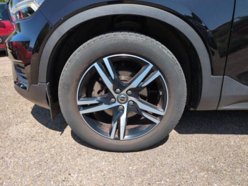 Photo 9 du bon plan VOLVO XC40 D3 AdBlue 150ch R-Design Geartronic 8 occasion à 19990 €