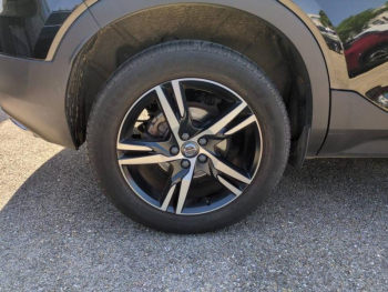 Photo 11 du bon plan VOLVO XC40 D3 AdBlue 150ch R-Design Geartronic 8 occasion à 19990 €