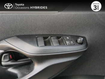 Photo 22 du bon plan TOYOTA Yaris 116h Design 5p MY22 occasion à 20490 €