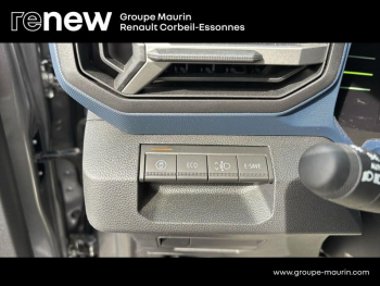 Photo 20 du bon plan DACIA Duster 1.6 hybrid 140ch Expression occasion à 25980 €